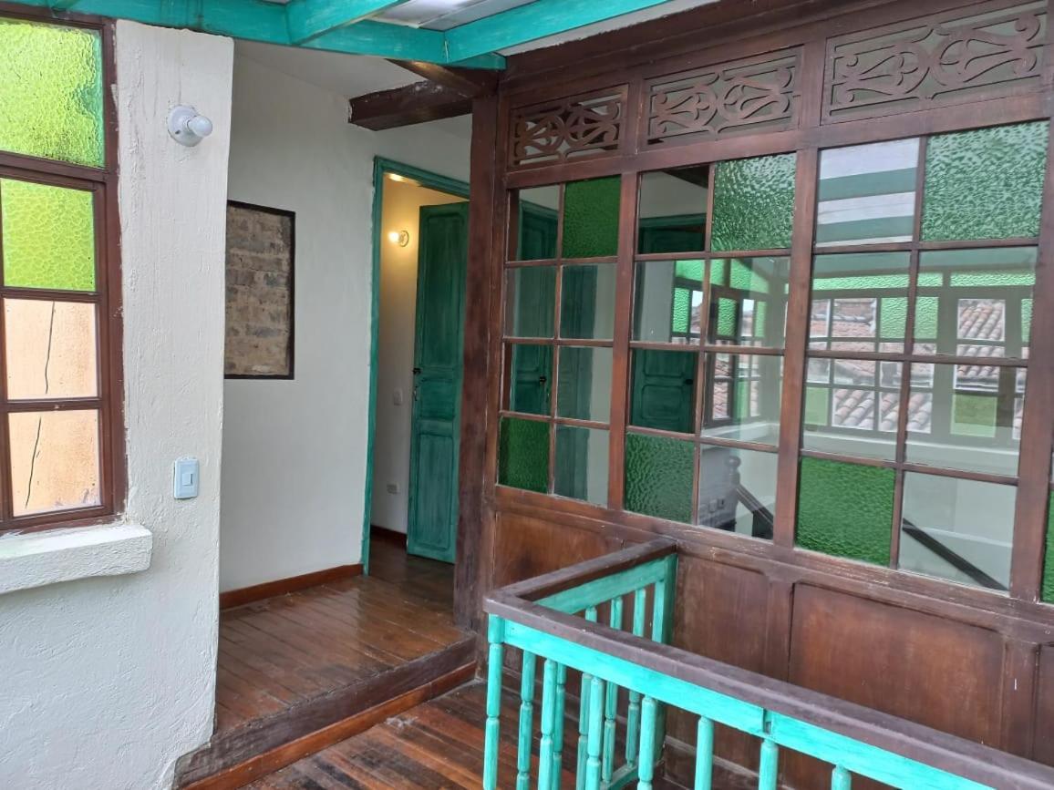 Mochileros Viajeros Hostel Богота Екстериор снимка